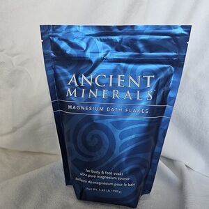 Blue Magnesium Bath Flakes